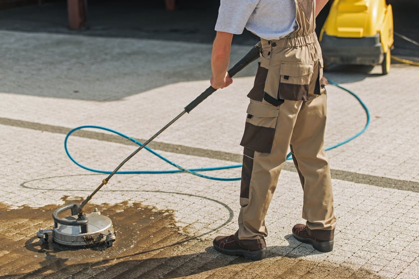 Residential Driveway Washing Floor